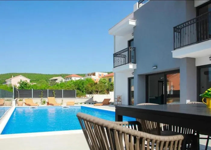 Bo Villa