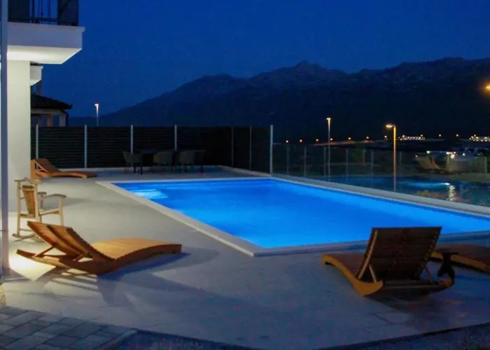 Bo Villa *
