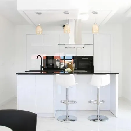 Bo Villa *