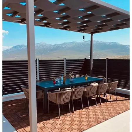 Vila Bo Koprivno